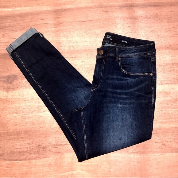 1822 adrianna jeans size 10